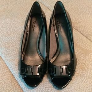 Life Stride Open Toe Wedge Heels